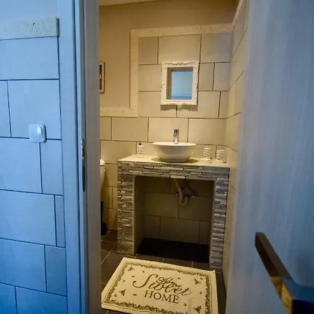 Comfort Room Thessaloniki Exterior photo